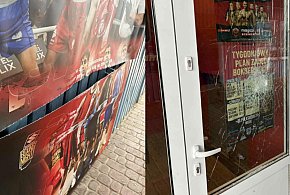Akt wandalizmu przy ul. Pułaskiego 2A. Mielecka Szkoła Boksu apeluje o pomoc-102891