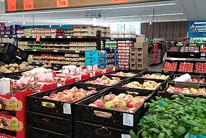 Do której zrobisz zakupy w Sylwestra? Znane sieci podały godziny-104005