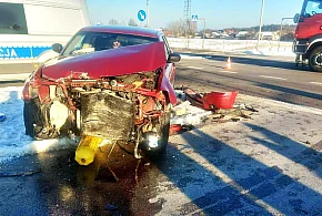 Kolejne zderzenie osobówek na obwodnicy Mielca!-104653