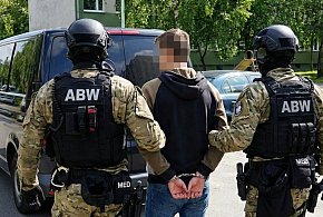 18-latek z zarzutami terrorystycznymi. Nasze ustalenia: Planował zamach w MIELCU