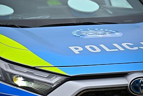 Zderzenie osobówki z motocyklem. 48-latek ranny