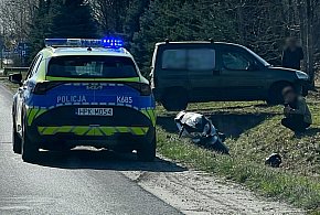 Wypadek z udziałem motocyklisty na ul. Padykuły. Nastolatek w szpitalu