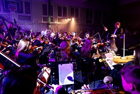 „W stronę pięknej pogody…” – koncert uczniów szkoły muzycznej w Mielcu