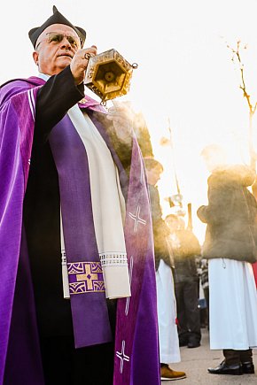 Uroczystość Wszystkich Świętych 2025 na Cmentarzu Parafialnym w Mielcu-13503