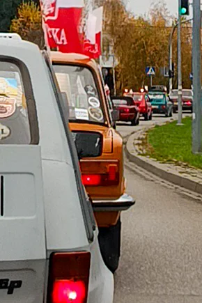 Zabytkowymi samochodami 11 listopada-13556