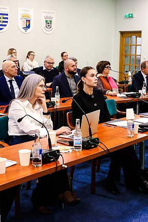 Sesja rady miejskiej 27 listopada 2025-13631