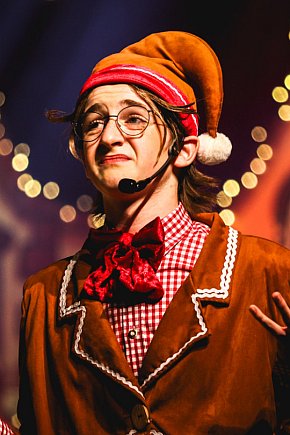 Premiera musicalu „Z choinki się urwałeś?”-13677