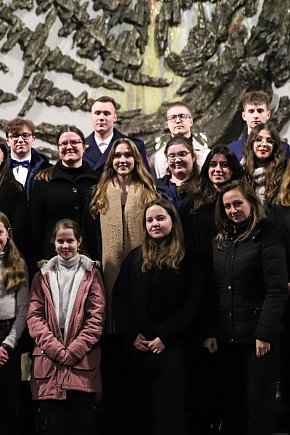 Chór Młodzieżowy parafii Ducha Świętego na Pasterce-13769