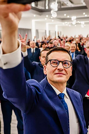 Tłumy na spotkaniu z Mateuszem Morawieckim w Mielcu-13843