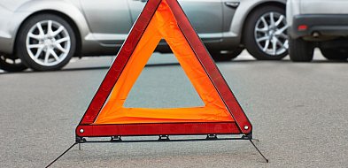 Kolizja na rondzie. Kierowca renault miał 2 promile!-101037