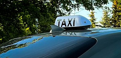 Taksówkarz z Mielca jeździł po pijaku! Ile wydmuchał?-101693
