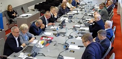 Awantura o koncepcje dróg. Radni nie przyjęli uchwały. Co dalej?-101846