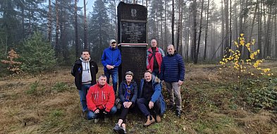 Mielczanie w Kostiuchnówce. Odebrali Ogień Niepodległości-102038