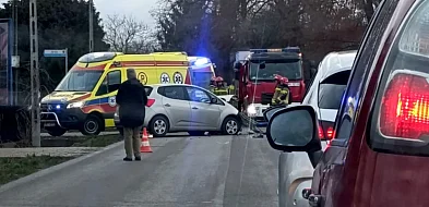 Wypadek w Złotnikach. Droga zablokowana-103221