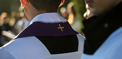 Ministranci zapukają do drzwi. Parafia przestrzega!-103798