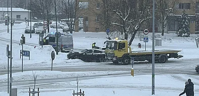 Zdarzenie drogowe w Mielcu, ranna kobieta w ciąży-104383