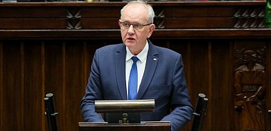 Poseł Kapinos krytykuje projekt NFZ ograniczający finansowanie badań