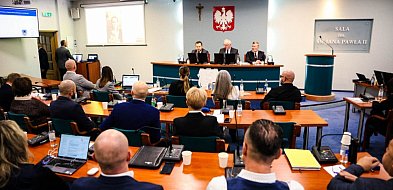 Miejscy radni będą obradować w piątek