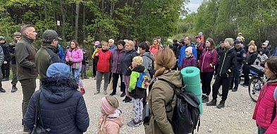 II Rodzinny Rajd Pieszy w Piątkowcu. Leśna trasa, atrakcje i nagrody
