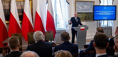 Poseł Fryderyk Kapinos o przyszłości rolnictwa. Ważna debata w Belwederze