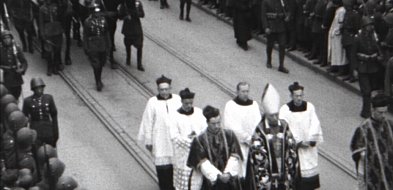Nieznany film z pogrzebu Marszałka Piłsudskiego odnaleziony po 91 latach