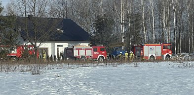 Pożar domu w Tuszymie, szybka akcja gaśnicza