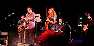 Koncert Walentynkowy w Czerminie. Zagra zespół Wonky Town