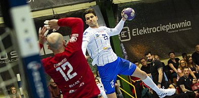 WRESZCIE! Handball Stal przełamała się po pięciu porażkach! Znów jest w ósemce!