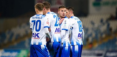 Stal gra w Opolu. Remis do przerwy [NA ŻYWO]