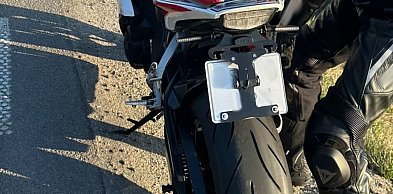 Miał obracaną ramkę rejestracji. Dostał wysoki mandat