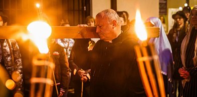 Wierni wyjdą na ulice. W piątek drogi krzyżowe