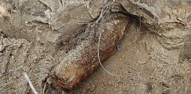 Kolejny niewybuch pod Mielcem. Saperzy na miejscu