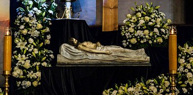 Triduum Paschalne w mieleckich kościołach [PROGRAM]