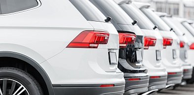 Dlaczego przedsiębiorcy coraz chętniej wybierają pojazdy z historią?