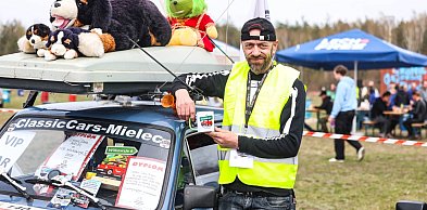 Tłumy na Classic Cars Mielec Spot. 155 pojazdów [FOTO]