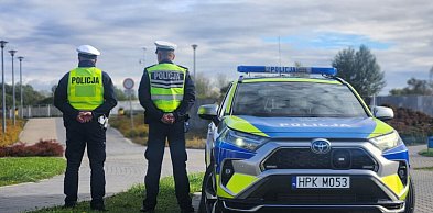 Uszkodził Teslę, miał 2,5 promila