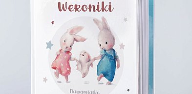 Prezent na chrzest – inspiracje na piękne i ponadczasowe upominki