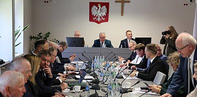 W piątek nadzwyczajna sesja rady powiatu. Najważniejszy temat: szpital