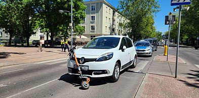 Potrącenie kierującego hulajnogą na Niepodległości