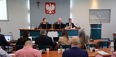 Radni debatowali o szpitalu. „To sprawa nas wszystkich”