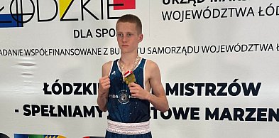 Olaf Tomasik mistrzem Polski. Złoto dla pięściarza MUKS Iryda Mielec