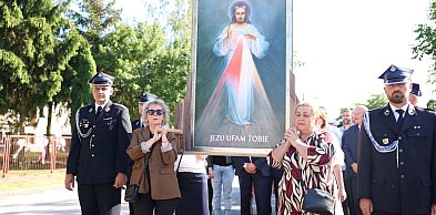 Borki Nizińskie na trasie peregrynacji obrazu Jezusa Miłosiernego [FOTO]