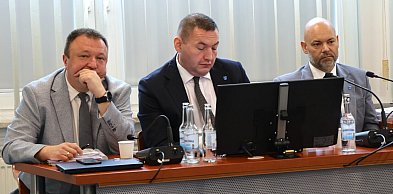 Rzochów kontra magistrat. Padły niewygodne pytania o strefę gospodarczą