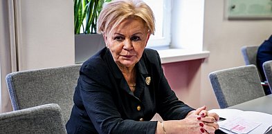 Szef lekarzy uderzył w rząd. Krystyna Skowrońska: "To nie jest pole bitwy"