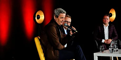 Spotkanie z aktorami w Mielcu. Piotr Polk o sile marzeń i magii teatru [FOTO]-101385