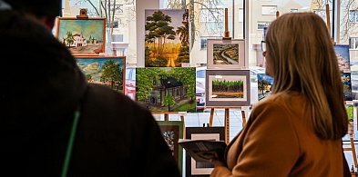 Prace mieleckich artystów na 555-lecie Mielca - w Bibliotece [FOTO]-102284