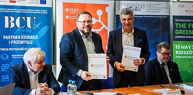 Rada Kompetencji Lotniczych obradowała w Mielcu. Jest porozumienie