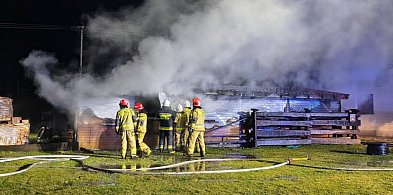 Pożar w Grzybowie. Na terenie Folwarku