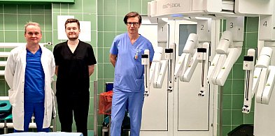Robot w szpitalu. Są pierwsze wnioski: pacjenci nie muszą już...