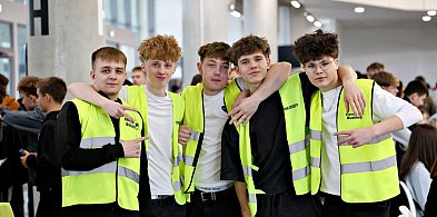 Targi Edukacyjne w Mielcu po raz 21. Uczniowie poznali ofertę szkół [FOTO]